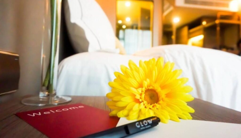 Glow 5-Centropolis Suite2