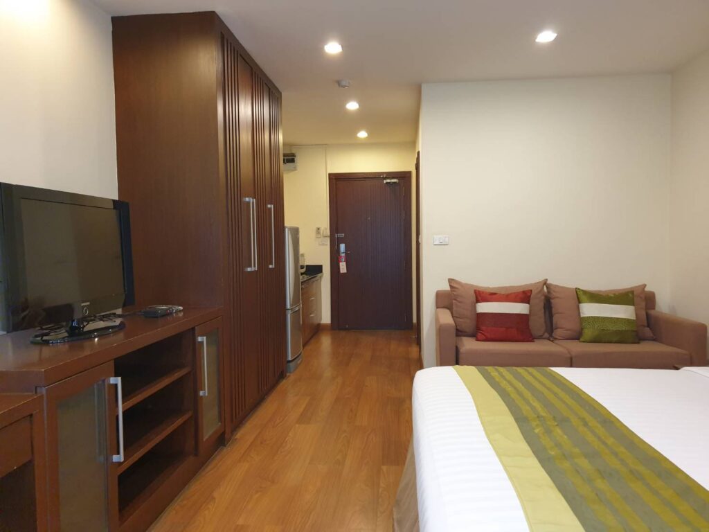 PHOTO-2023-11-22-10-07-09 2,1ws1eIv0kBk=