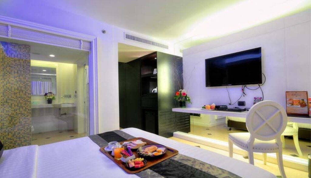 RkhA8CdrwPujVnzwdRZqKwS4VVo2bA5tQQUV6Xbf_f1400800,h0KXXMNGDJ0=