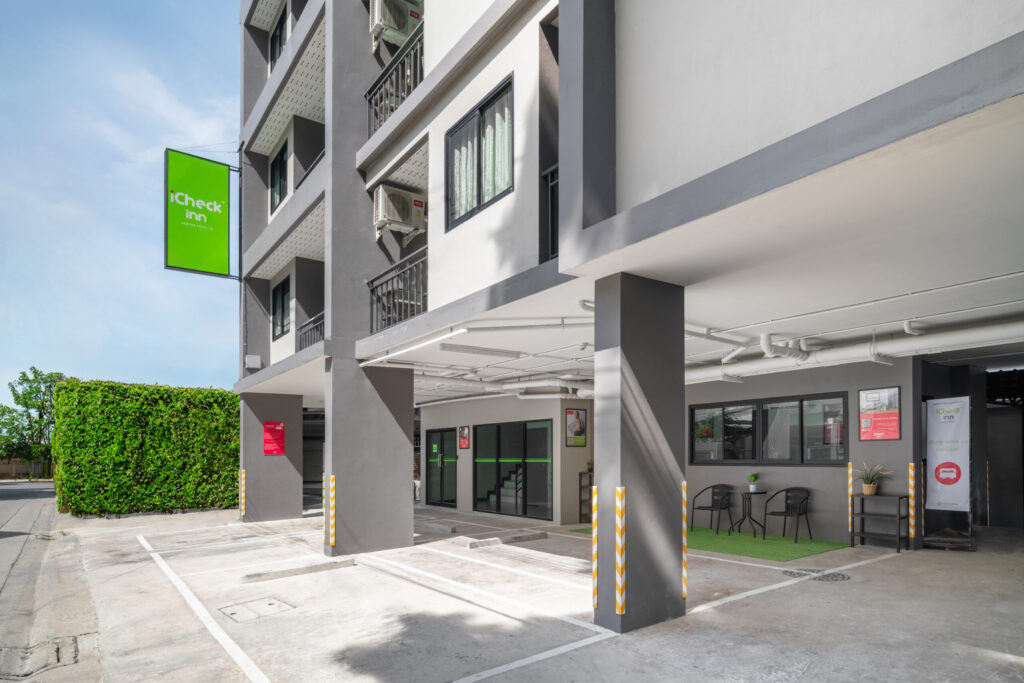 iCheckInnDarisaNgamwongwan-02-scaled