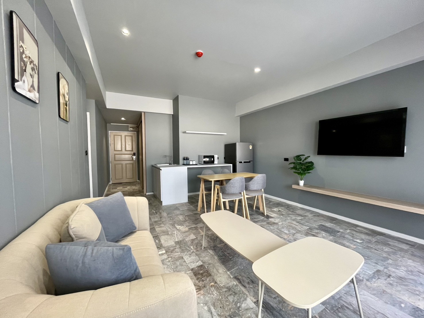 two-bedroom-thapra-living-room